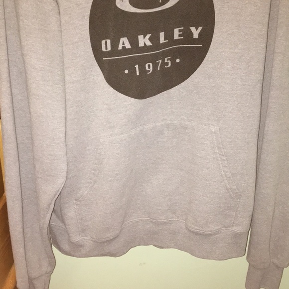 Oakley Hoodie - Picture 4 of 4